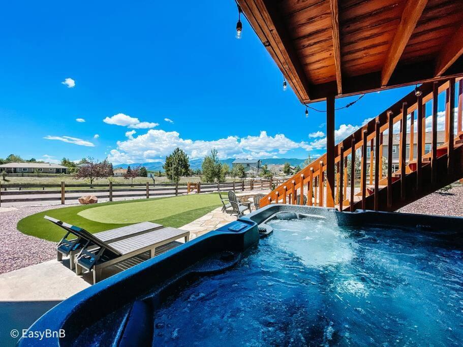 Villa ✶Falcon'S Nest✶Hot Tub/Games/Mins To Usafa &Hiking Monument Exterior foto