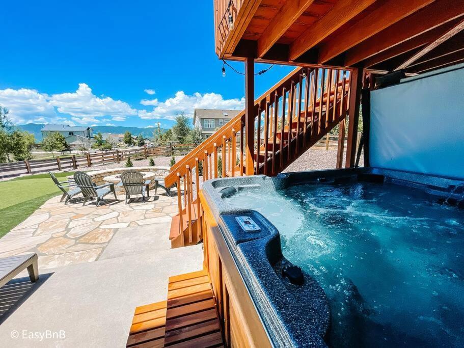 Villa ✶Falcon'S Nest✶Hot Tub/Games/Mins To Usafa &Hiking Monument Exterior foto